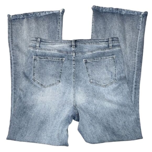 FTF High-Rise Destructed Raw Hem Light Wash Flare Jeans - Picture 7 of 13